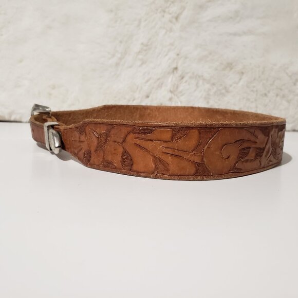 Vintage 1950s Leather Tooled Western Belt BJ Floral 1.25\